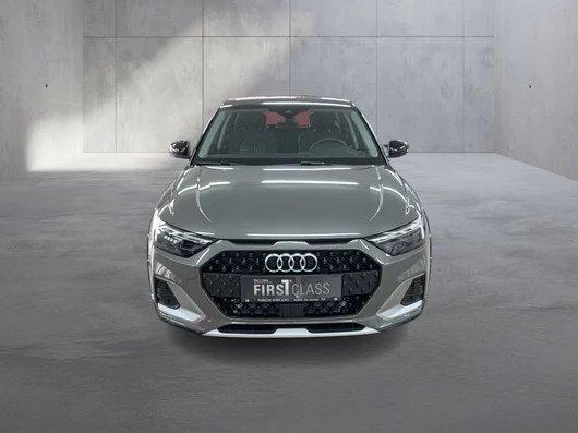 Bild eines Audi A1 allstreet 30 TFSI
