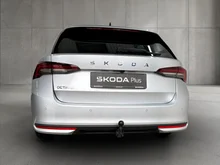 Škoda Octavia Combi Selection TSI mHEV DSG in Brillant-Silber Metallic