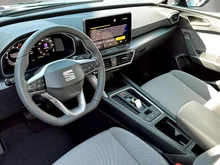 SEAT Leon SP Kombi Style Edition 1.5 eTSI DSG in Nacht-Schwarz Metallic