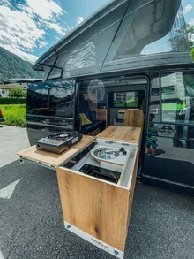 Thumbnail-Foto von Fahrzeug