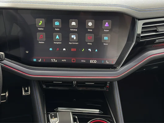 Bild eines VW Touareg R eHybrid TSI 4M. Final Edition