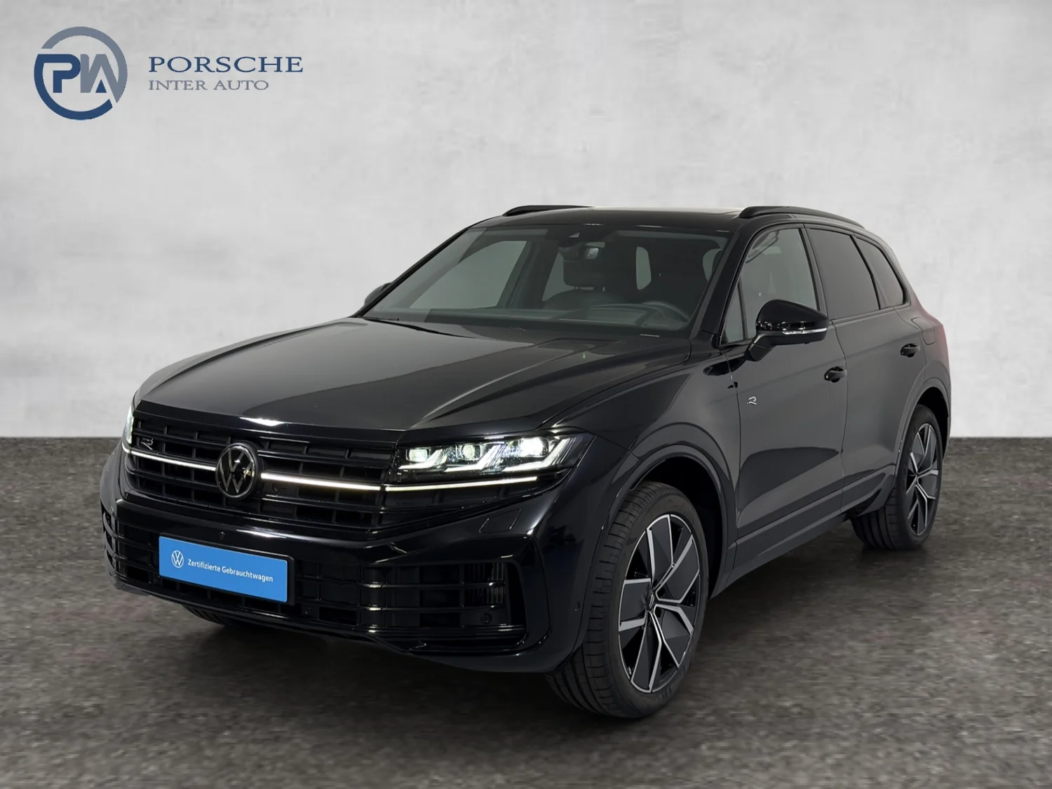 Bild eines VW Touareg R eHybrid TSI 4M. Final Edition