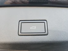 VW Golf Variant Business mHeV DSG in Grenadillschwarz Metallic