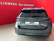 Škoda Octavia Combi Style TSI ACT in F6 Quarz-Grau Metallic