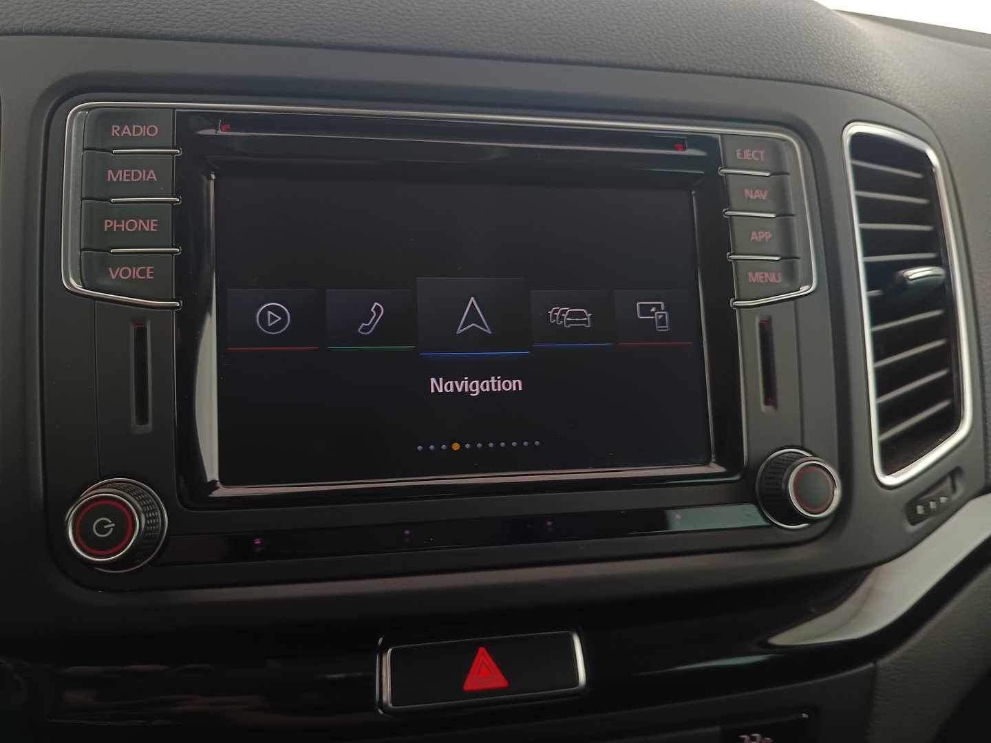 VW Sharan Business+ TDI SCR 5-Sitzer | Bild 20 von 36