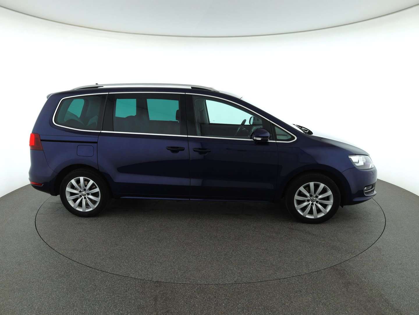 VW Sharan Business+ TDI SCR 5-Sitzer | Bild 4 von 36