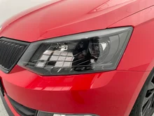 Škoda Fabia Monte Carlo TSI in Corrida-Rot