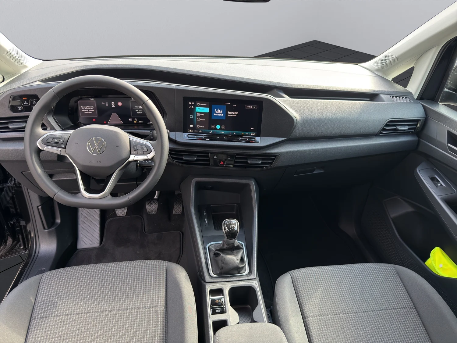 Bild eines VW Caddy Family TSI