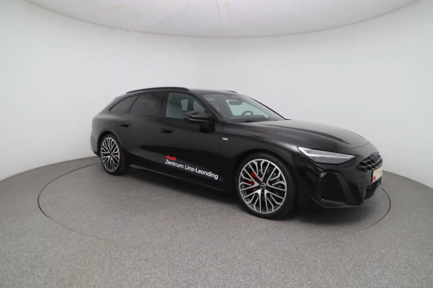 Bild eines Audi A6 Avant quattro TDI 150 kW