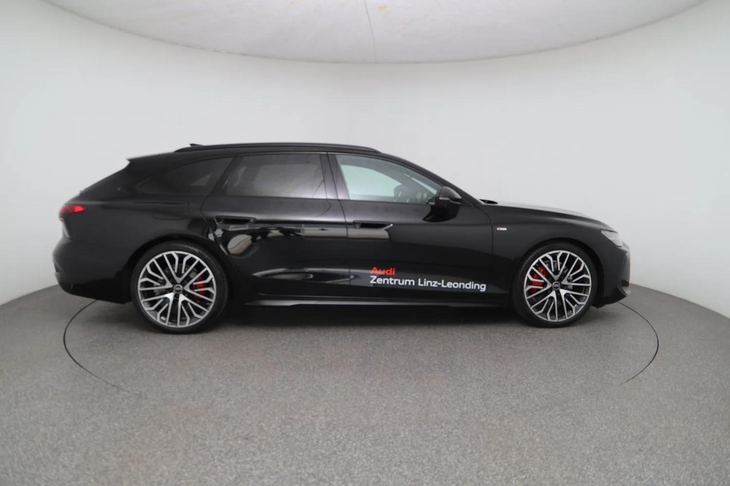 Bild eines Audi A6 Avant quattro TDI 150 kW