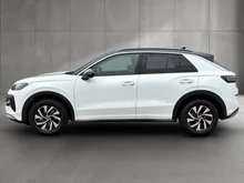 VW T-Roc Life eTSI DSG in Pure White Dach Black Uni