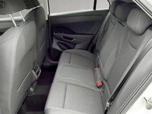VW T-Roc Life eTSI DSG in Pure White Dach Black Uni