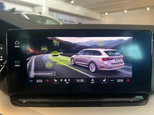 Škoda Octavia Combi Ambition TDI DSG in Black-Magic Perleffekt