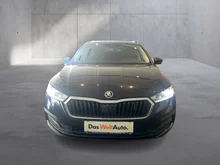 Škoda Octavia Combi Ambition TDI DSG in Black-Magic Perleffekt