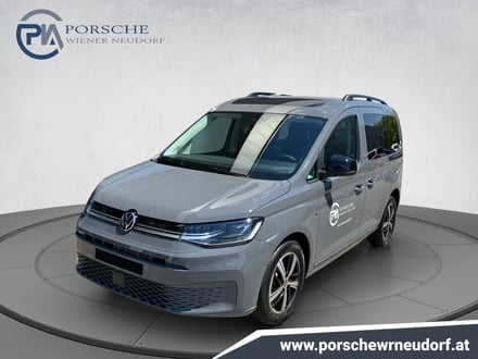 VW Caddy Dark Label TSI
