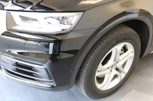 Audi Q5 2.0 TDI ultra quattro Design in brillantschwarz Klar