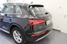 Audi Q5 2.0 TDI ultra quattro Design in brillantschwarz Klar