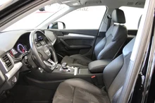 Audi Q5 2.0 TDI ultra quattro Design in brillantschwarz Klar