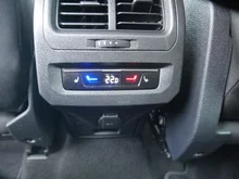 VW Touran Comfortline 2,0 BMT TDI in Deep Black Perleffekt