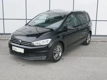 VW Touran Comfortline 2,0 BMT TDI in Deep Black Perleffekt