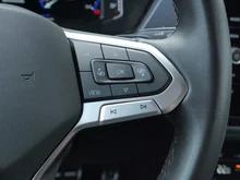 VW Touran Comfortline 2,0 BMT TDI in Deep Black Perleffekt
