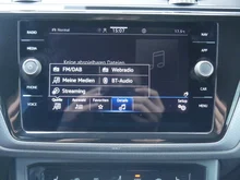 VW Touran Comfortline 2,0 BMT TDI in Deep Black Perleffekt