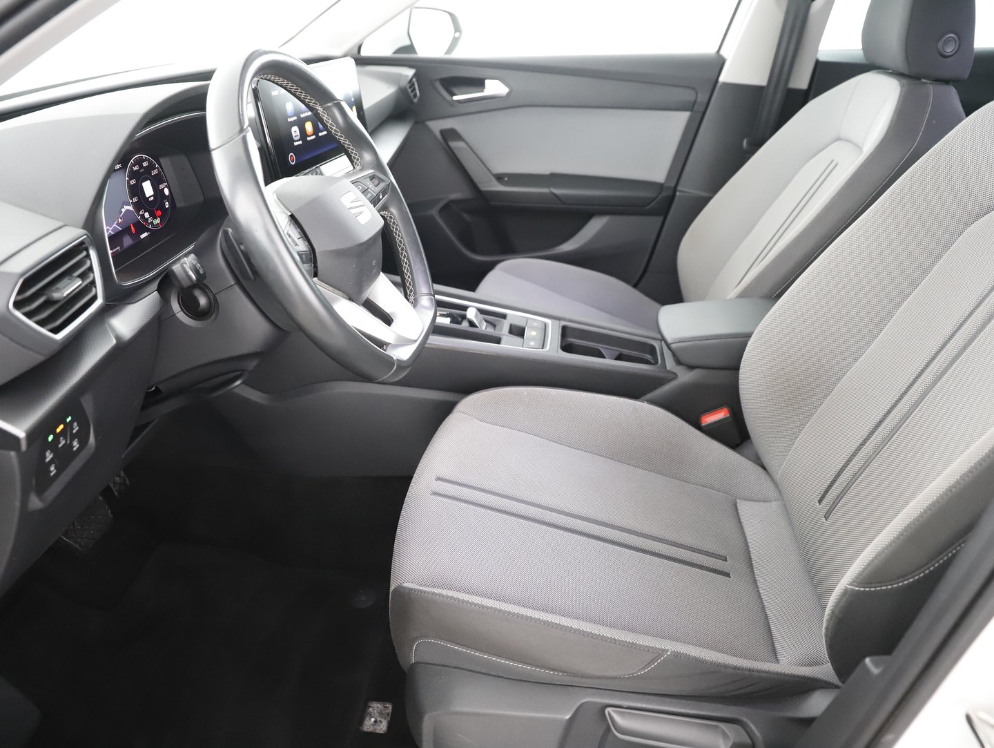 SEAT Leon SP Kombi Style 2.0 TDI DSG | Bild 13 von 28