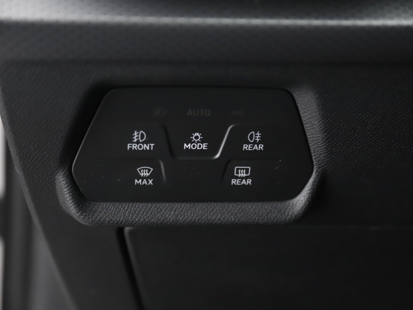 SEAT Leon SP Kombi Style 2.0 TDI DSG | Bild 12 von 28