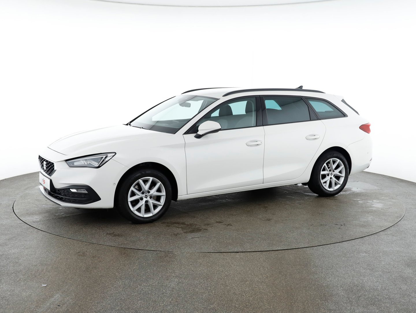 SEAT Leon SP Kombi Style 2.0 TDI DSG | Bild 2 von 28