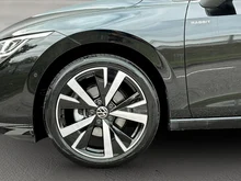 VW Golf Rabbit TSI in Grenadillschwarz Metallic
