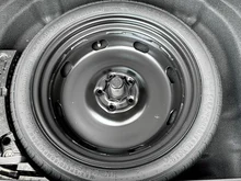 VW Golf Rabbit TSI in Grenadillschwarz Metallic