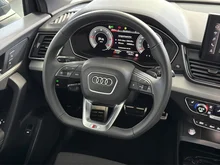 Audi Q5 40 TDI quattro intense in manhattangrau metallic