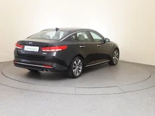 KIA Optima 1,7 CRDi ISG Platin DCT in Aurora Black