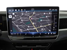 VW Passat Variant Sport eTSI DSG in Oyster Silver Metallic