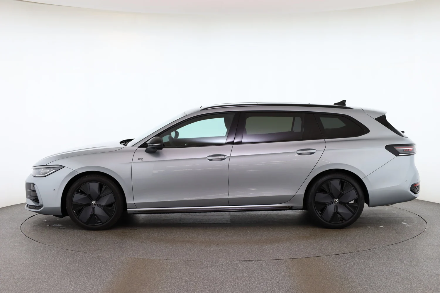 Bild eines VW Passat Variant Sport eTSI DSG