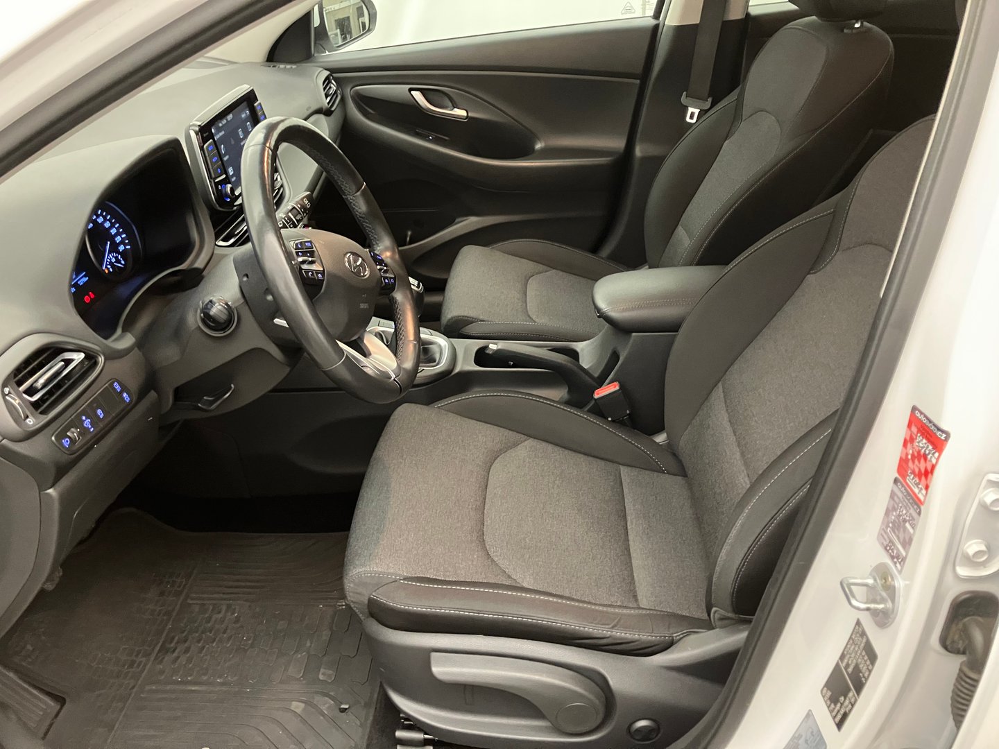 Hyundai i30 CW 1,6 CRDi Trend Line | Bild 11 von 27