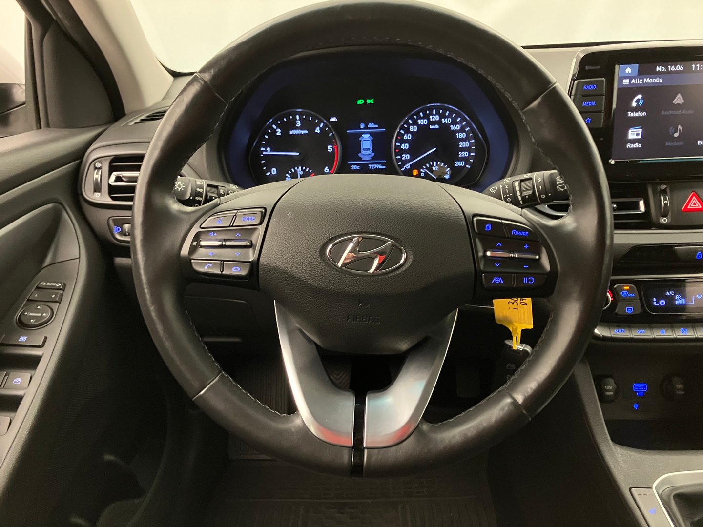 Hyundai i30 CW 1,6 CRDi Trend Line | Bild 13 von 27