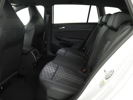 Bild eines VW Golf Variant Sport mHeV DSG