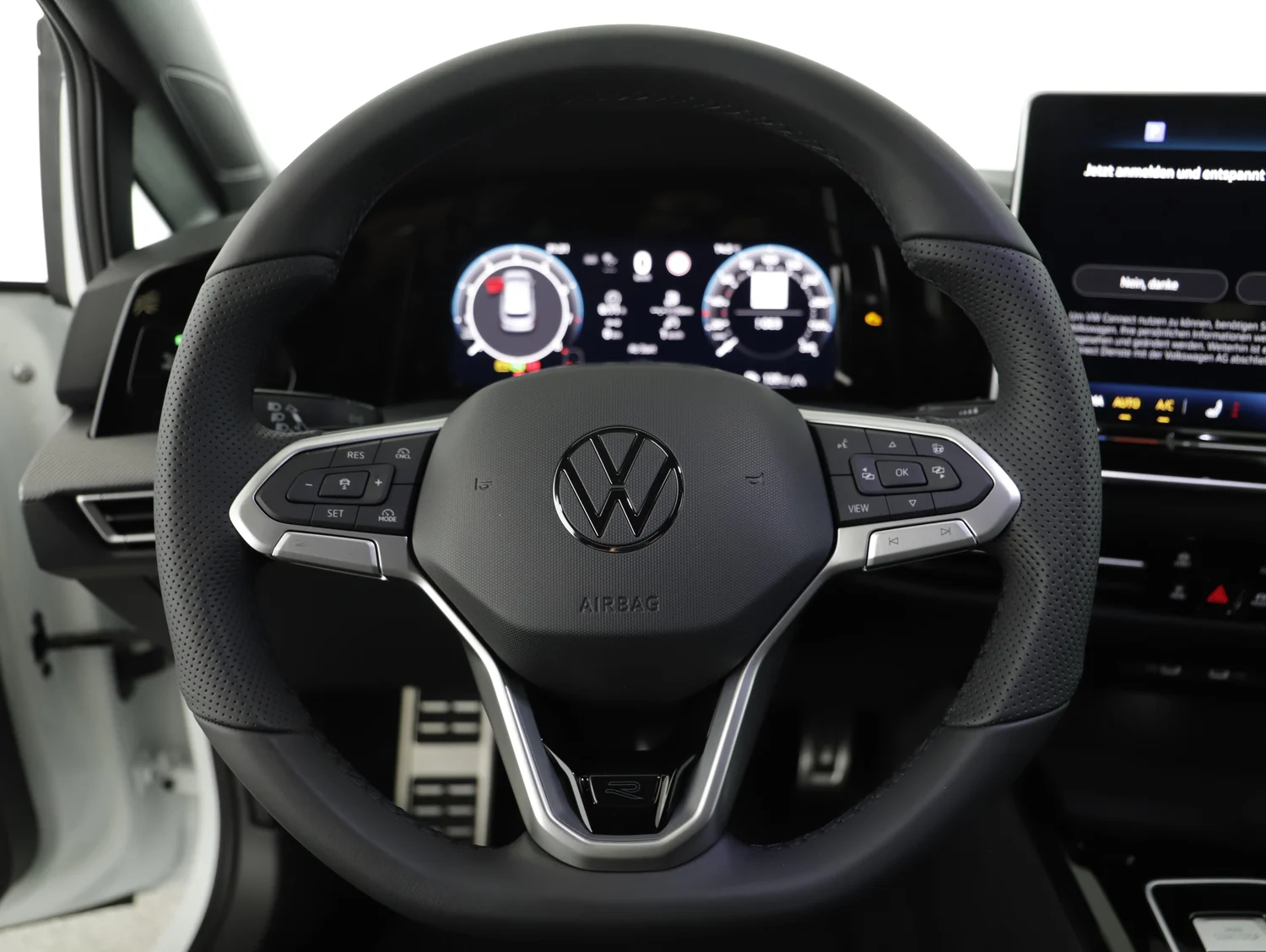 Bild eines VW Golf Variant Sport mHeV DSG