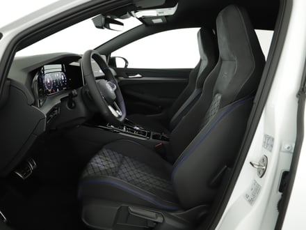 VW Golf Variant Sport mHeV DSG