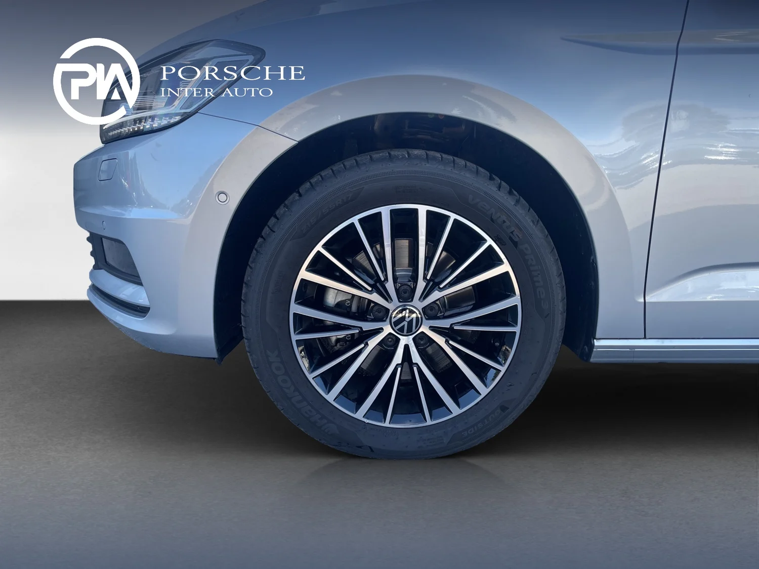 Bild eines VW Touran Friends TDI DSG