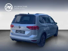 VW Touran Friends TDI DSG in Oyster Silver Metallic