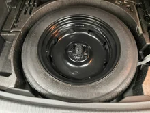 VW Tiguan Sky TDI SCR 4MOTION DSG in Indiumgrau Metallic