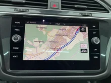VW Tiguan Sky TDI SCR 4MOTION DSG in Indiumgrau Metallic