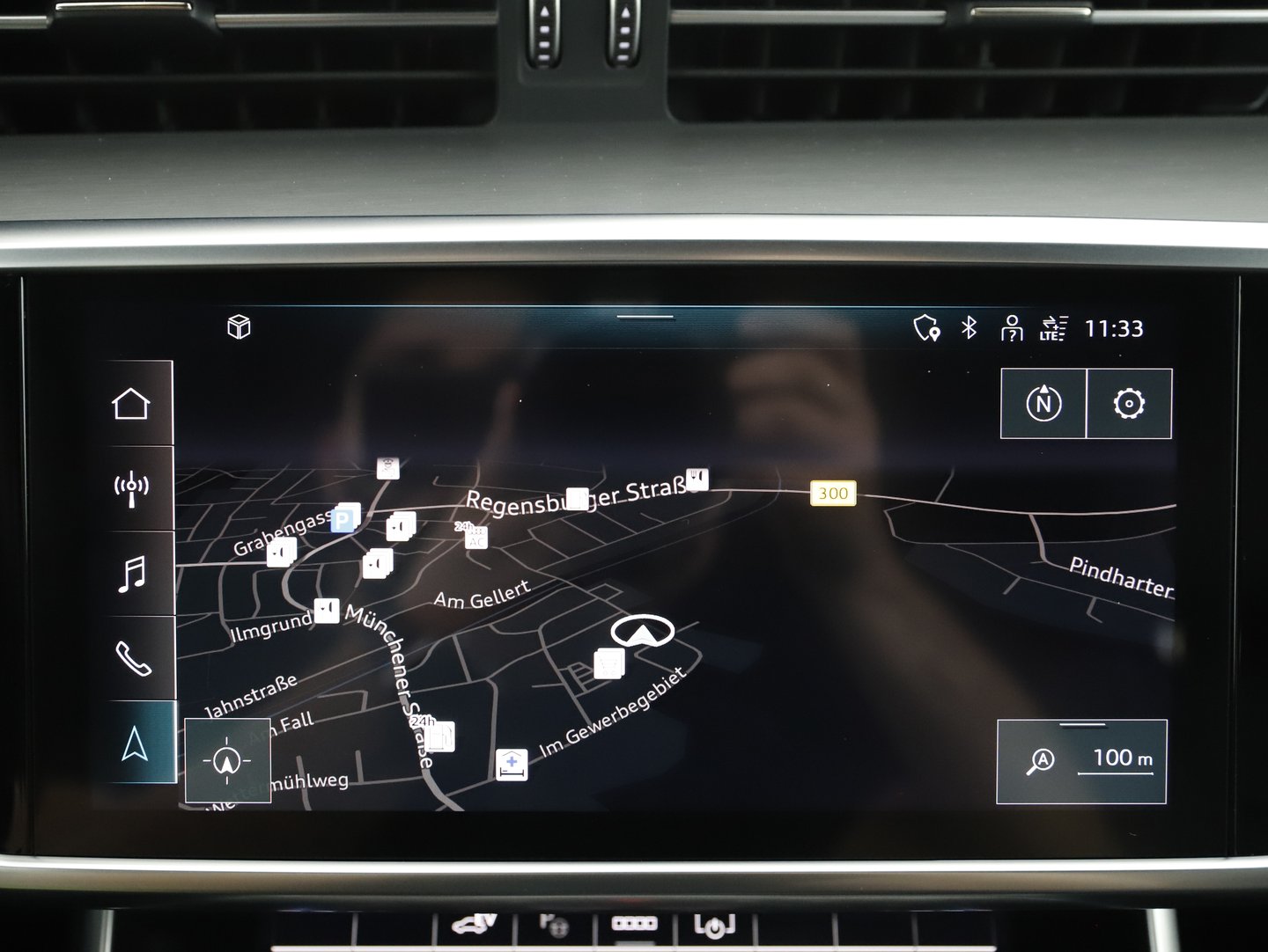 Audi A6 Avant 55 TFSI e quattro Sport | Bild 16 von 22