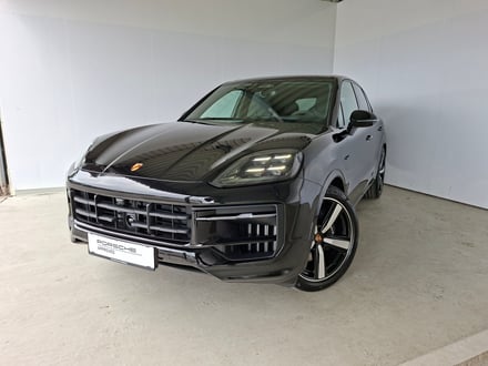 Porsche Cayenne E-Hybrid Black Edition