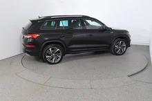 Škoda Kodiaq 4x4 Sportline TDI DSG in Black-Magic Perleffekt