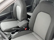 SEAT Ibiza Reference Edition 1.0 80PS in Candy-Weiß