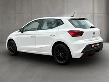 SEAT Ibiza Reference Edition 1.0 80PS in Candy-Weiß