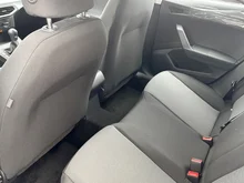 SEAT Ibiza Reference Edition 1.0 80PS in Candy-Weiß